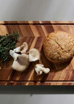 ARC Cutting Board Acacia, 24x40 cm