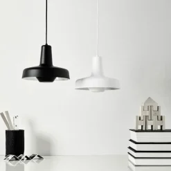 Arigato Pendant, White