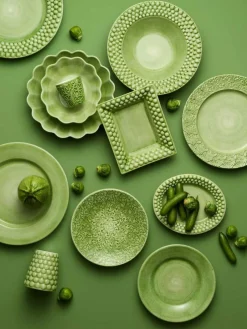 Basic Plate 28 cm, Plum