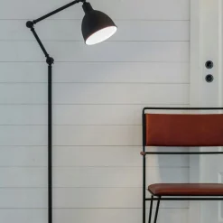 Bazar Floor Lamp, Sand Black