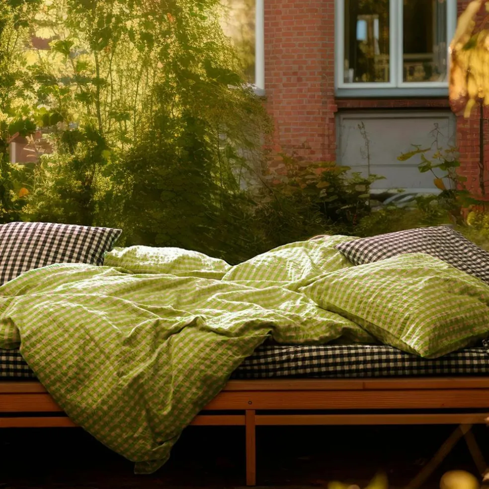 Bæk & Bølge Pillowcase 60x63 cm, Green/Pale Pink