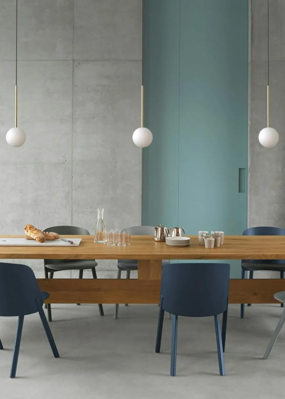 Bola Sphere Pendant 30,5 cm, Gun Metal