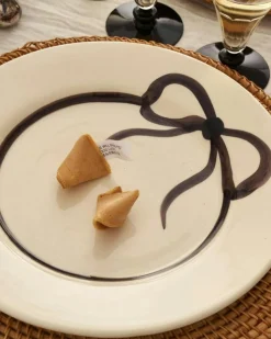 Bow Plate 28 cm, Black