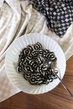 Checki Table Cloth Cotton 140x250 cm, Beige