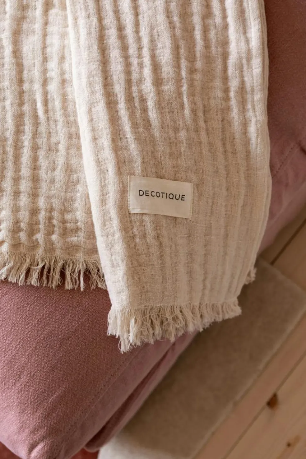 Crinkle Blanket 130x170 cm, Light Brown