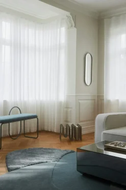 Curva Magazine Rack, Silver