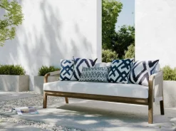 Dadra Cushion 50x50 cm, Blue / Off White