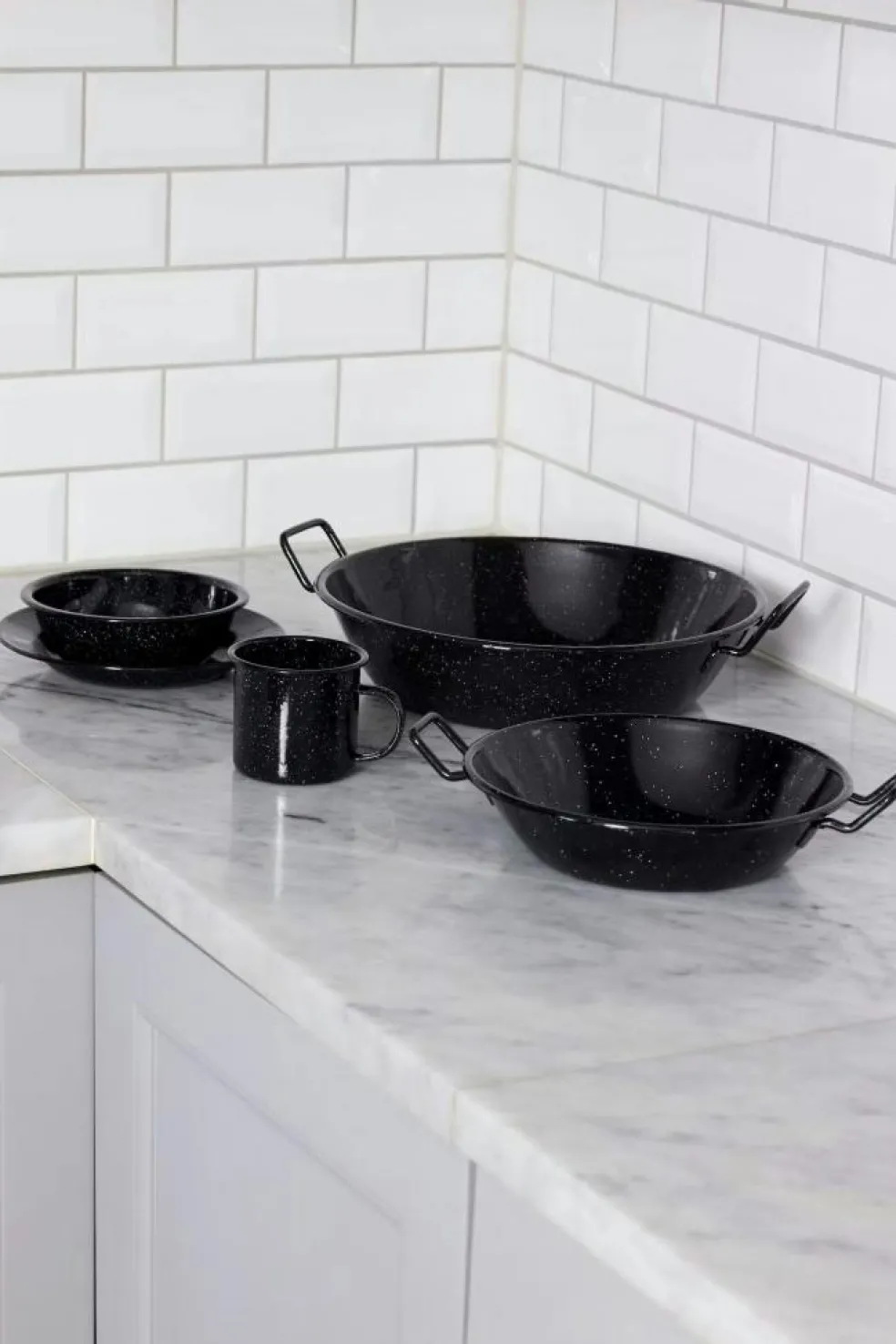 Doris Bowl Enamel Ø16 cm, Black