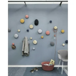 Dots Hook Wood Ø13 cm, Off-white