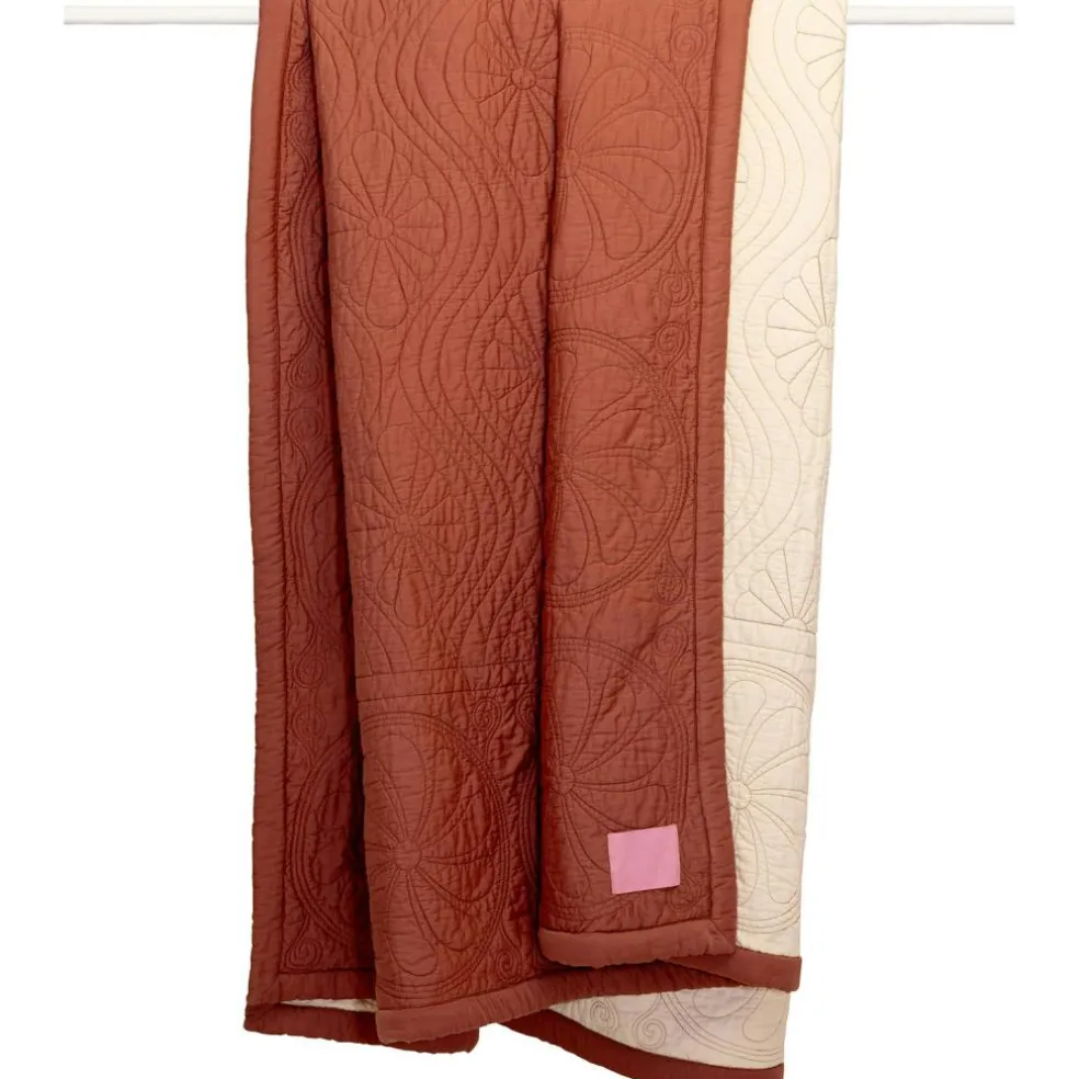 Durham Dusk Bedspread 180x260 cm, Yellow/Rust