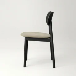Elephant Chair, Black / Black Leather