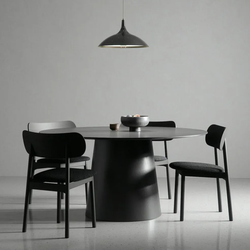 Elephant Chair, Black / Black Leather