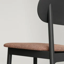 Elephant Chair, Black / Black Leather