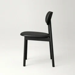 Elephant Chair, Black / Black Leather