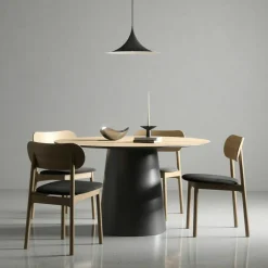 Elephant Chair, Natural Oak / Black Leather