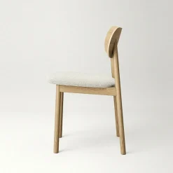 Elephant Chair, Natural Oak / Black Leather