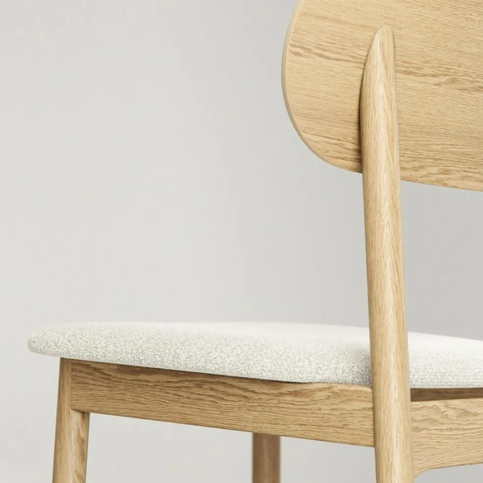 Elephant Chair, Natural Oak / Black Leather