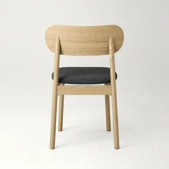 Elephant Chair, Natural Oak / Black Leather