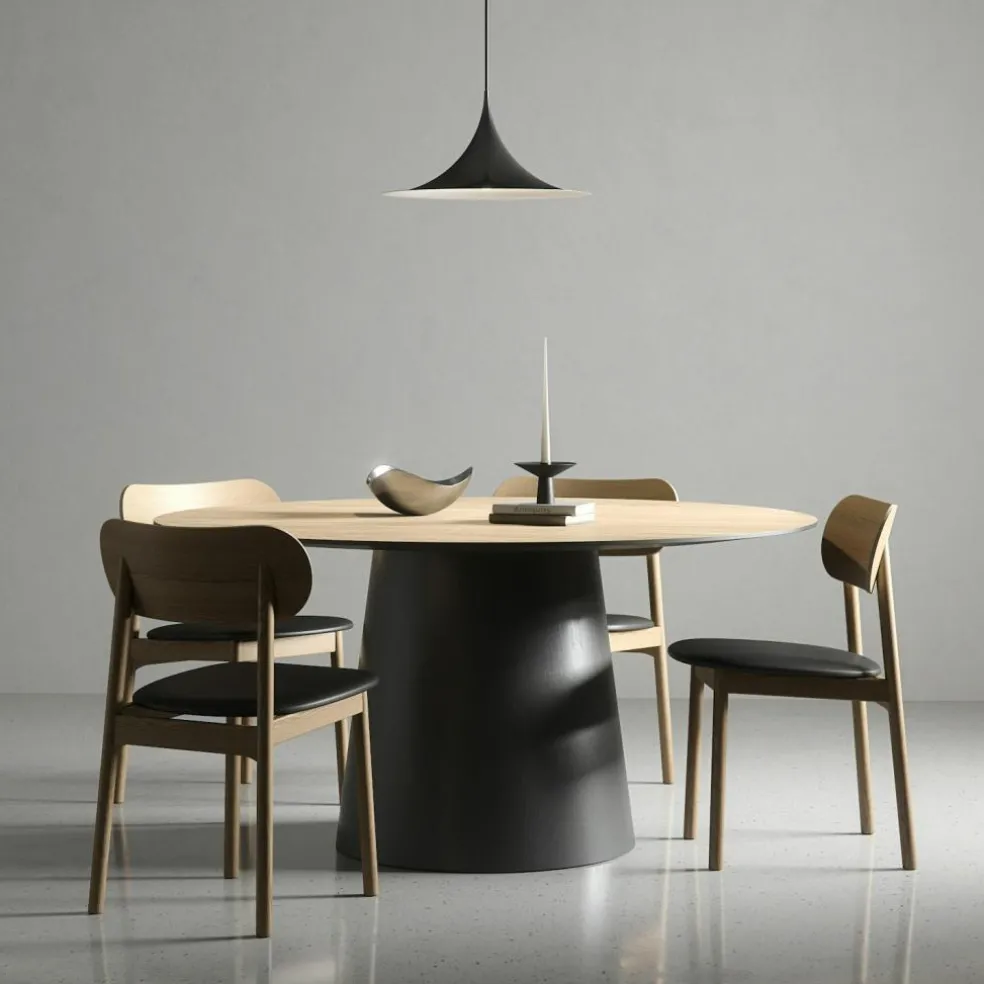 Elephant Chair, Natural Oak / Black Leather