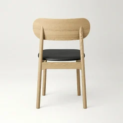 Elephant Chair, Natural Oak / Black Leather