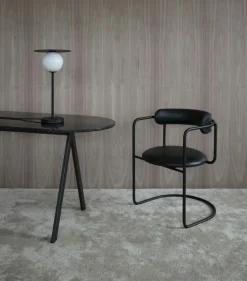 FF Cantilever Chair, Black Leather / Black