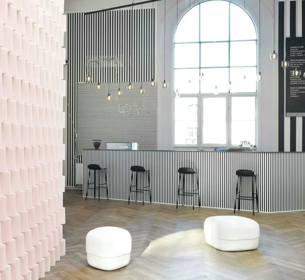 Form Bar Stool Steel Base, 65cm, White