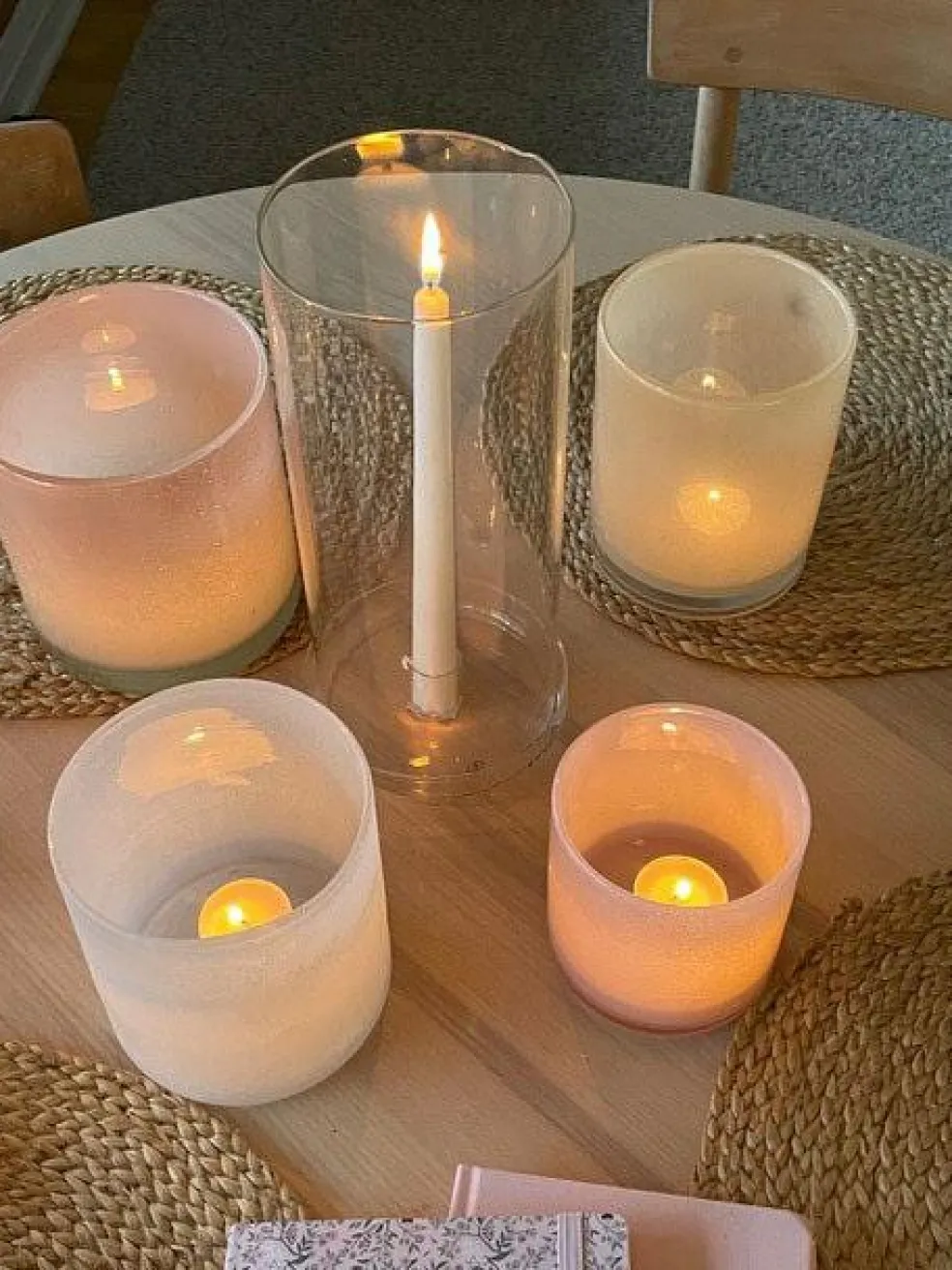 Frost Candleholder M, White