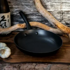 Frying Pan Lightweight Cast Iron With Non-stick Coating Ø20 cm