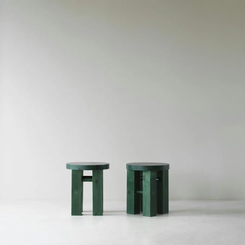 Fyr Stool Pinewood, Dark Green