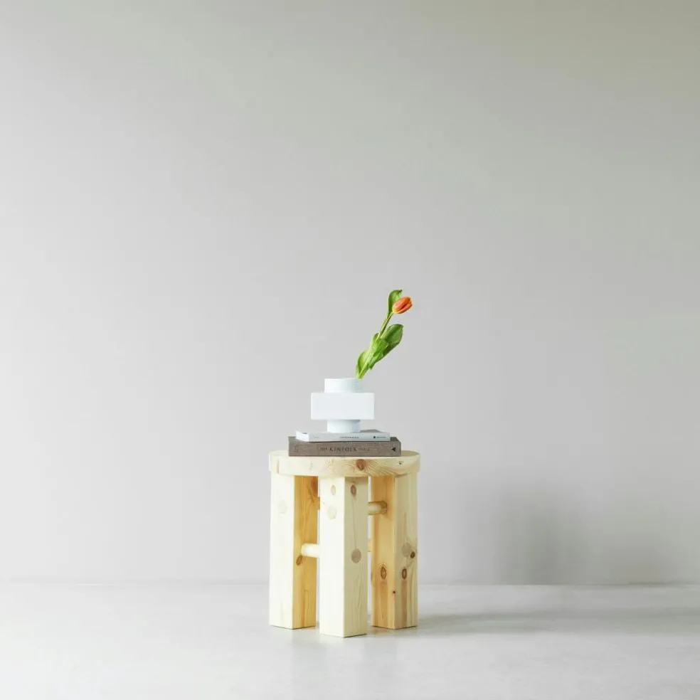 Fyr Stool Pinewood, Dark Green