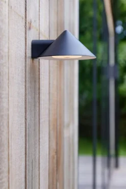 Grasp Wall Lamp, Matt White