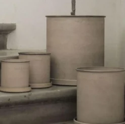 Grow Pot With Saucer, Creme