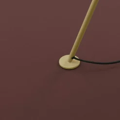 Gräshoppa Floor Lamp, Jet Black