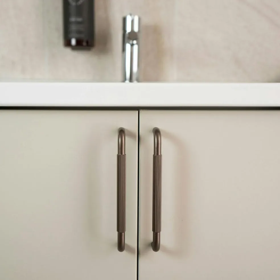 Helix Stripe Handle 160, Brass