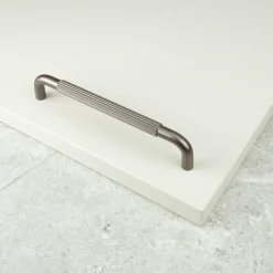 Helix Stripe Handle 160, Brass