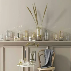 Hold Vase Large, Gold