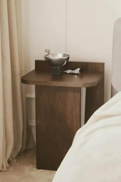 Ismo Side Table, Dark Oak