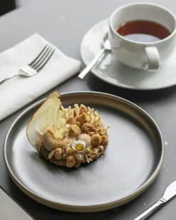 Joyn Plate Ø20 cm, Ash