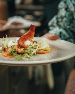 Junto Plate 27 cm, Dune