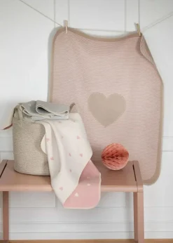 Juwel Baby Blanket 70x90 cm Hearts, Off-white / Pink
