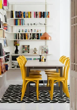 Karin Rug Black, 150x200 cm