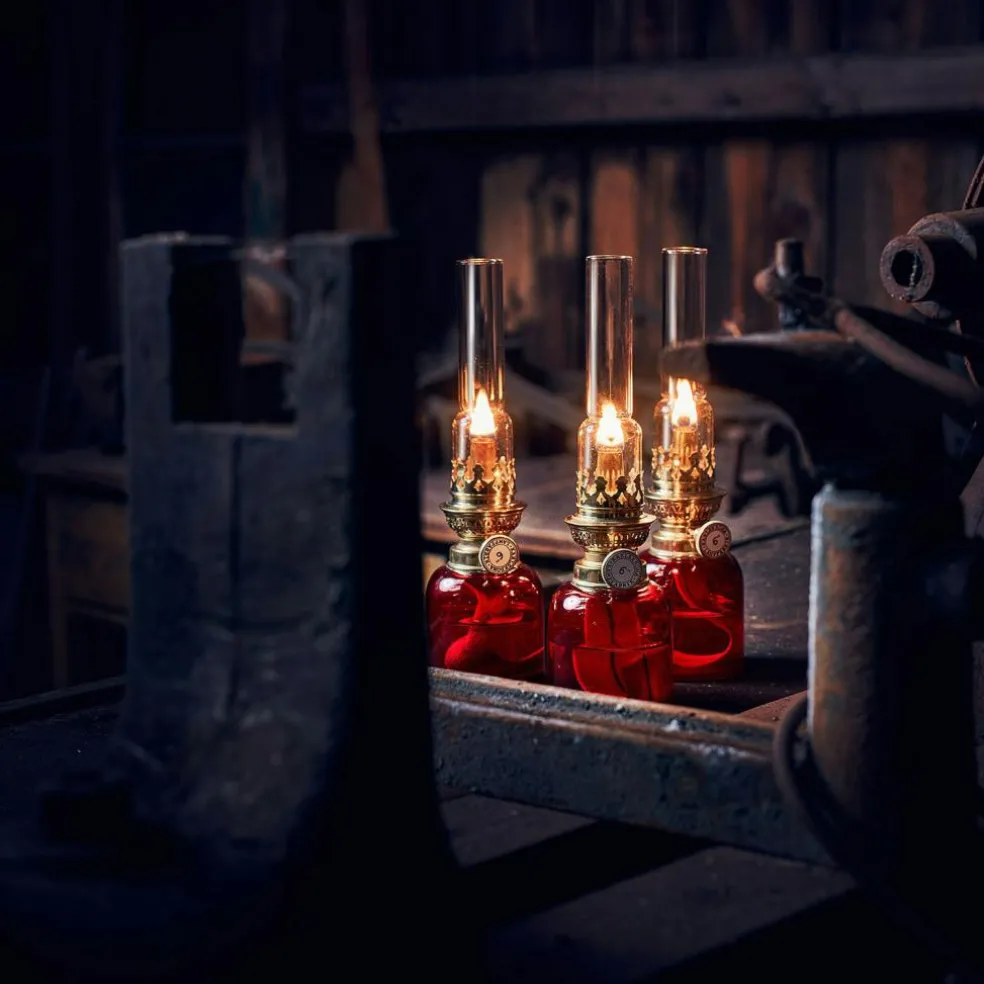 Koholmen Kerosene Lamp, Brown