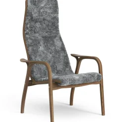 Lamino Armchair, Natural lacquered Walnut / Sheepskin Moonlight