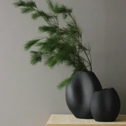 Lee Vase 18cm, Black