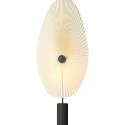 Liris Floor Lamp, Black