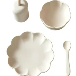 Little Poppy Childrens Tableware 4 Pieces, Light Pink