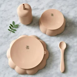 Little Poppy Childrens Tableware 4 Pieces, Light Pink