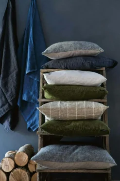 Lovely Cushion Cover 50x50 cm, Black