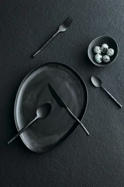 Mame Dinner Plate, Oyster