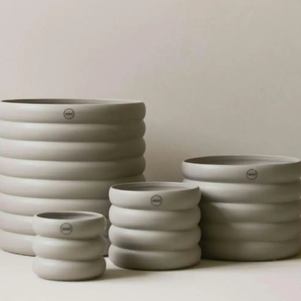 Mud Pot Medium, White